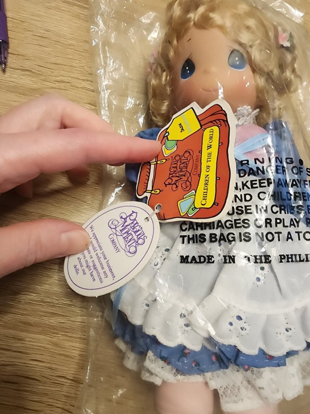 Vintage 1996 Precious Moments Suzie Sutherland Doll #4132 Children of World NEW